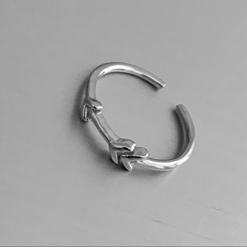 Sterling Silver Arrow Toe Ring, Silver Ring - image 4
